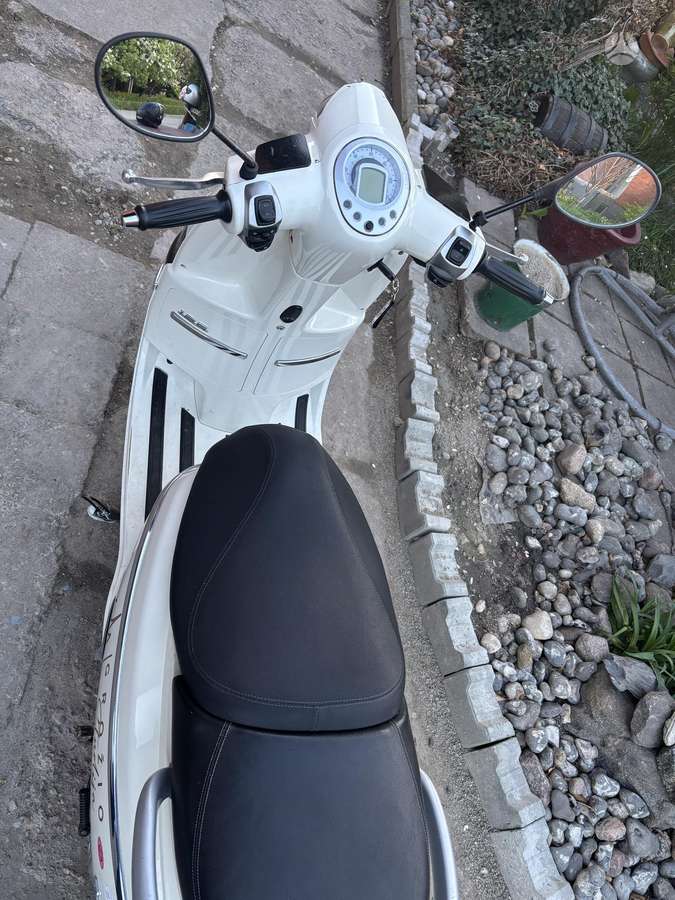 Peugeot Django Evasion, scooters / mopeds