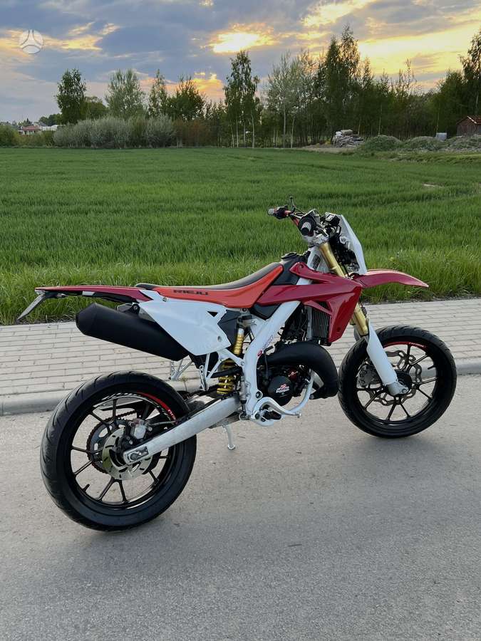 Rieju MRT 49cc, мотороллеры / мопеды