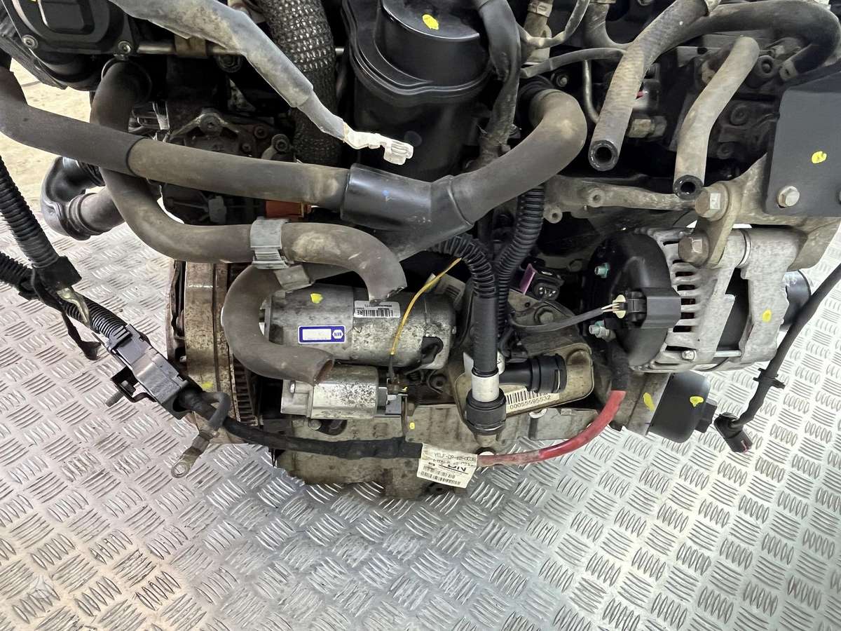 Opel Zafira, A20DT, engine