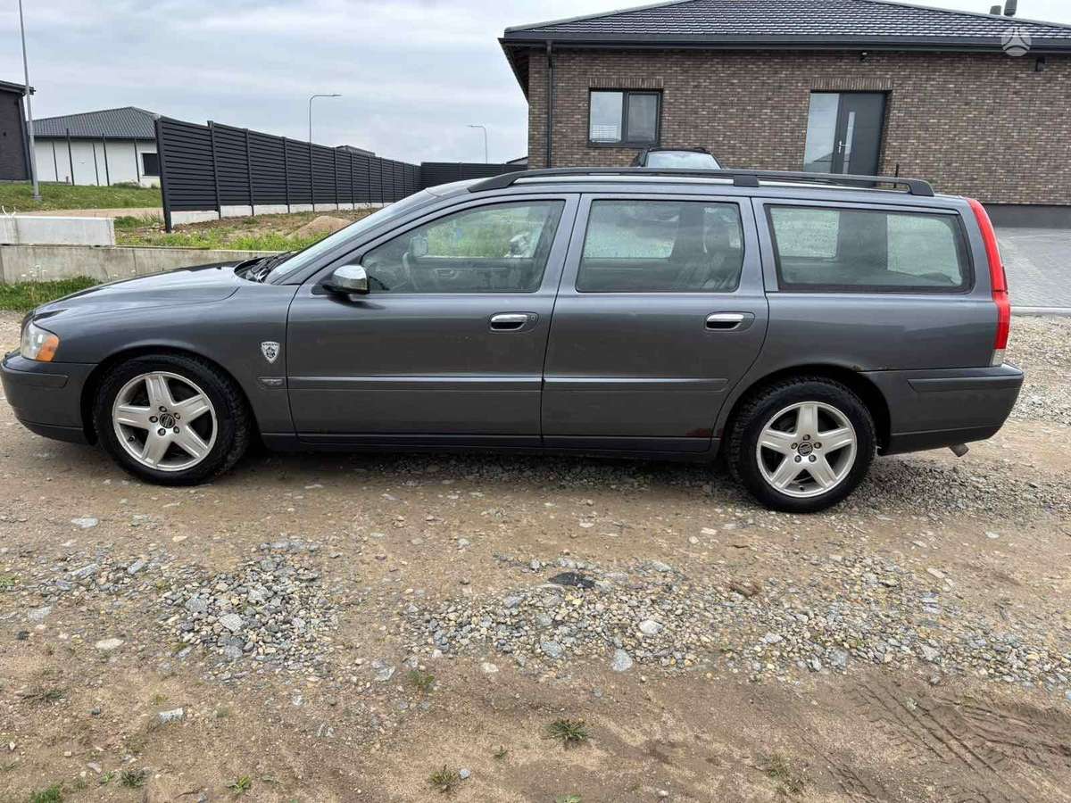 Volvo V70, 2.4 l., wagon