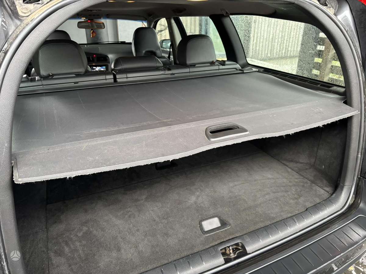 Volvo V70, 2.4 l., wagon