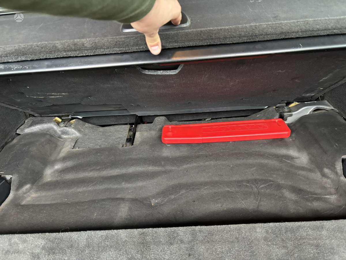 Volvo V70, 2.4 l., Универсал