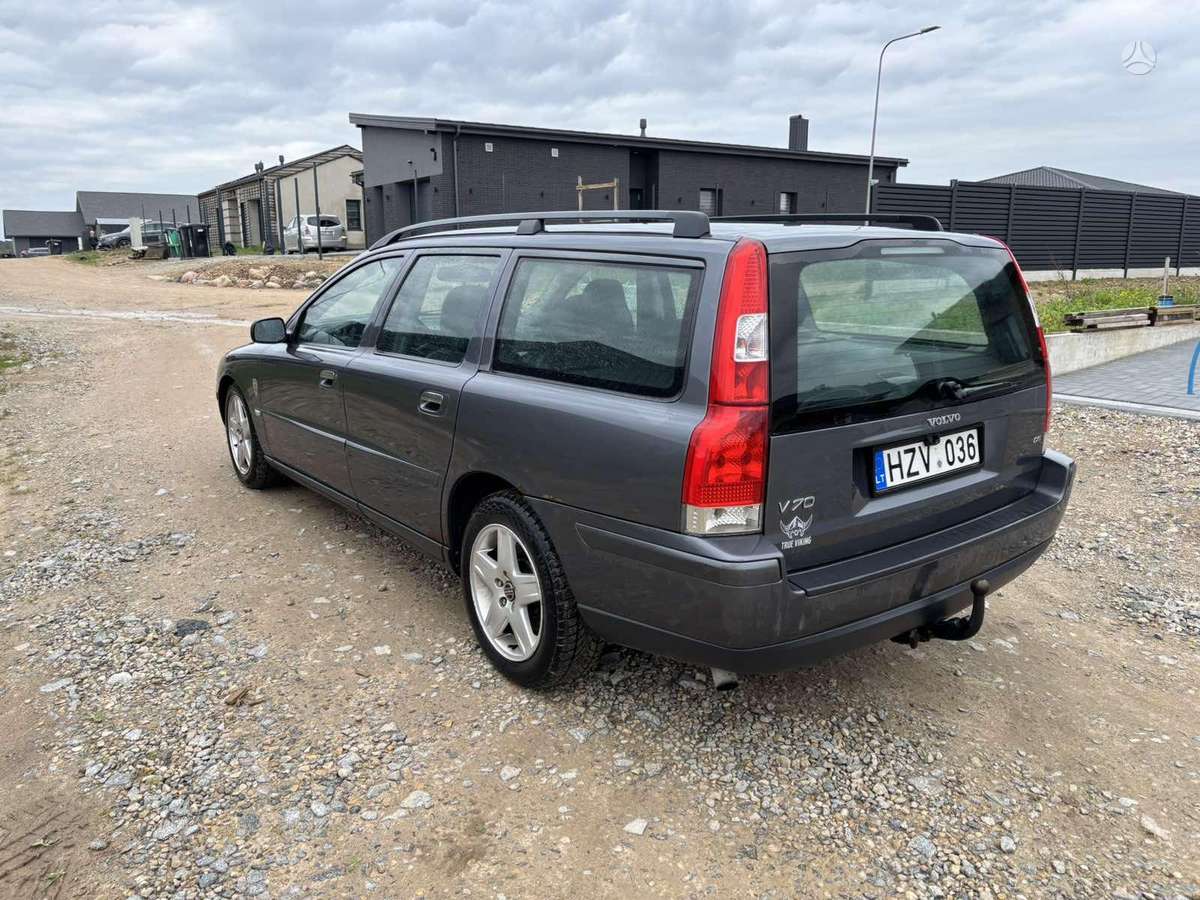 Volvo V70, 2.4 l., wagon
