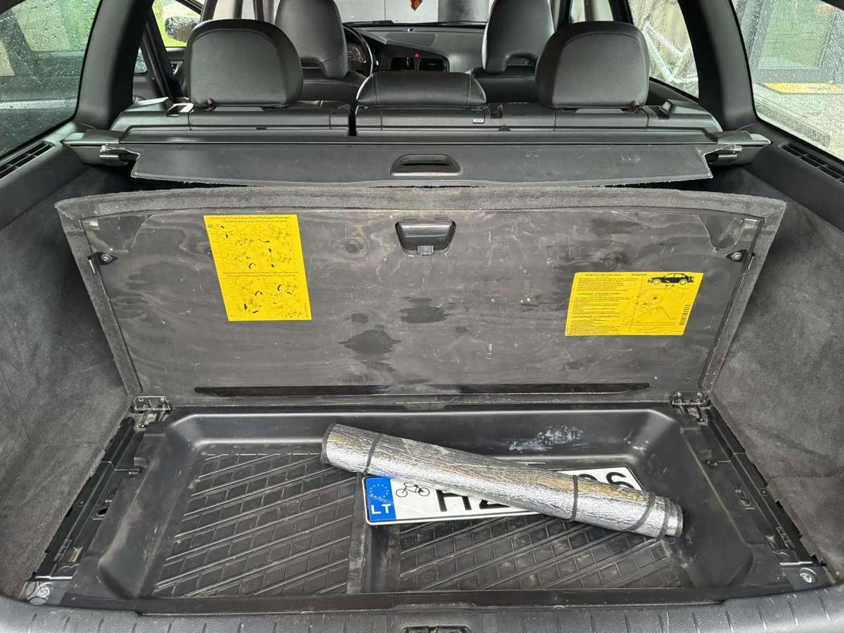 Volvo V70, 2.4 l., wagon