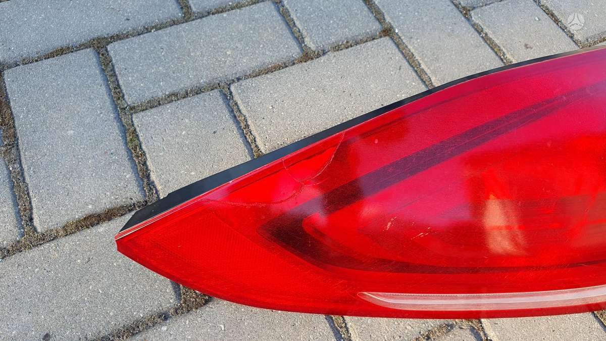 Porsche Panamera bumpers, lights