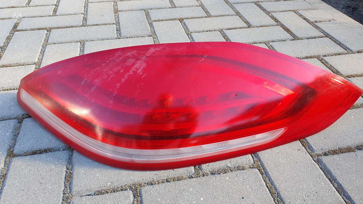 Porsche Panamera bumpers, lights