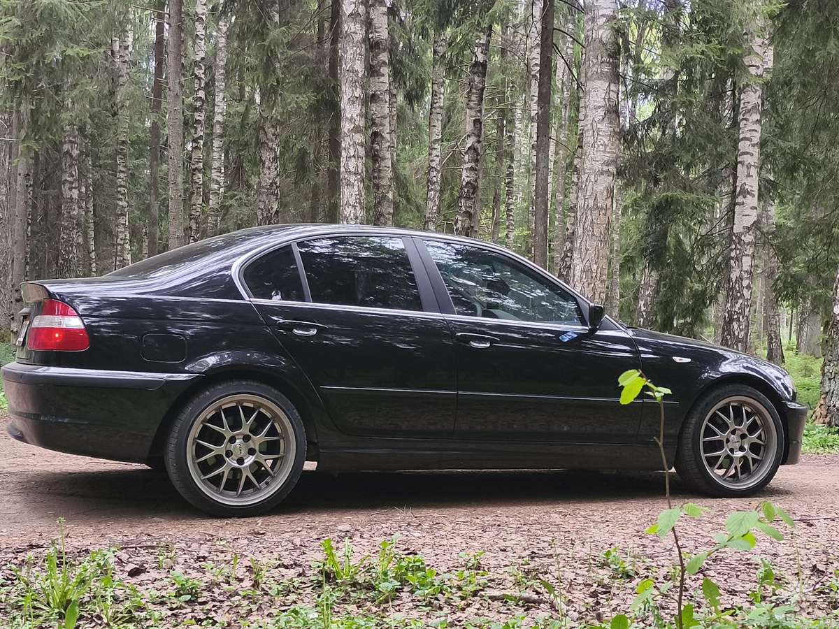 BMW 325, 2.5 l., Седан