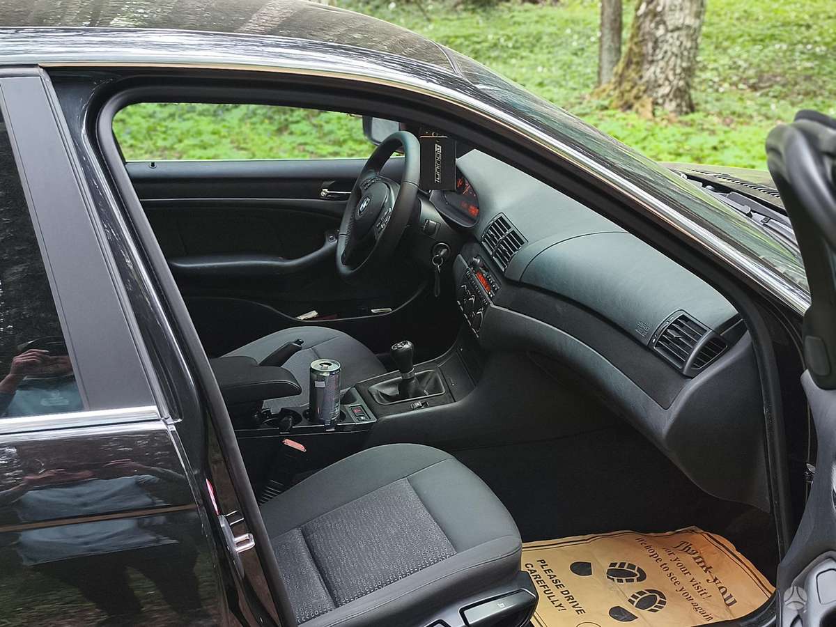 BMW 325, 2.5 l., Седан