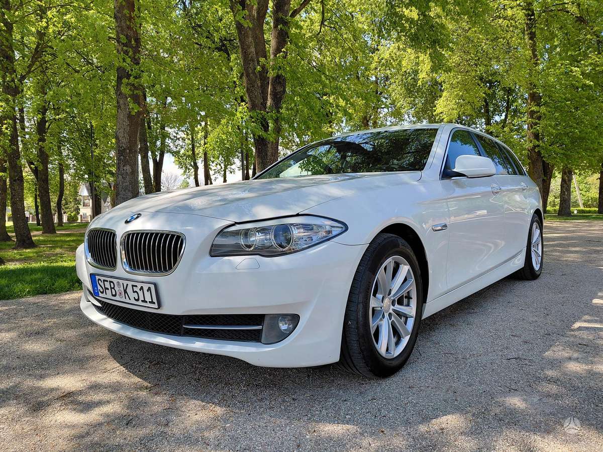BMW 520, 2.0 l., universalas