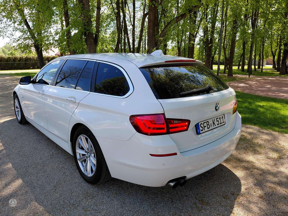 BMW 520, 2.0 l., universalas