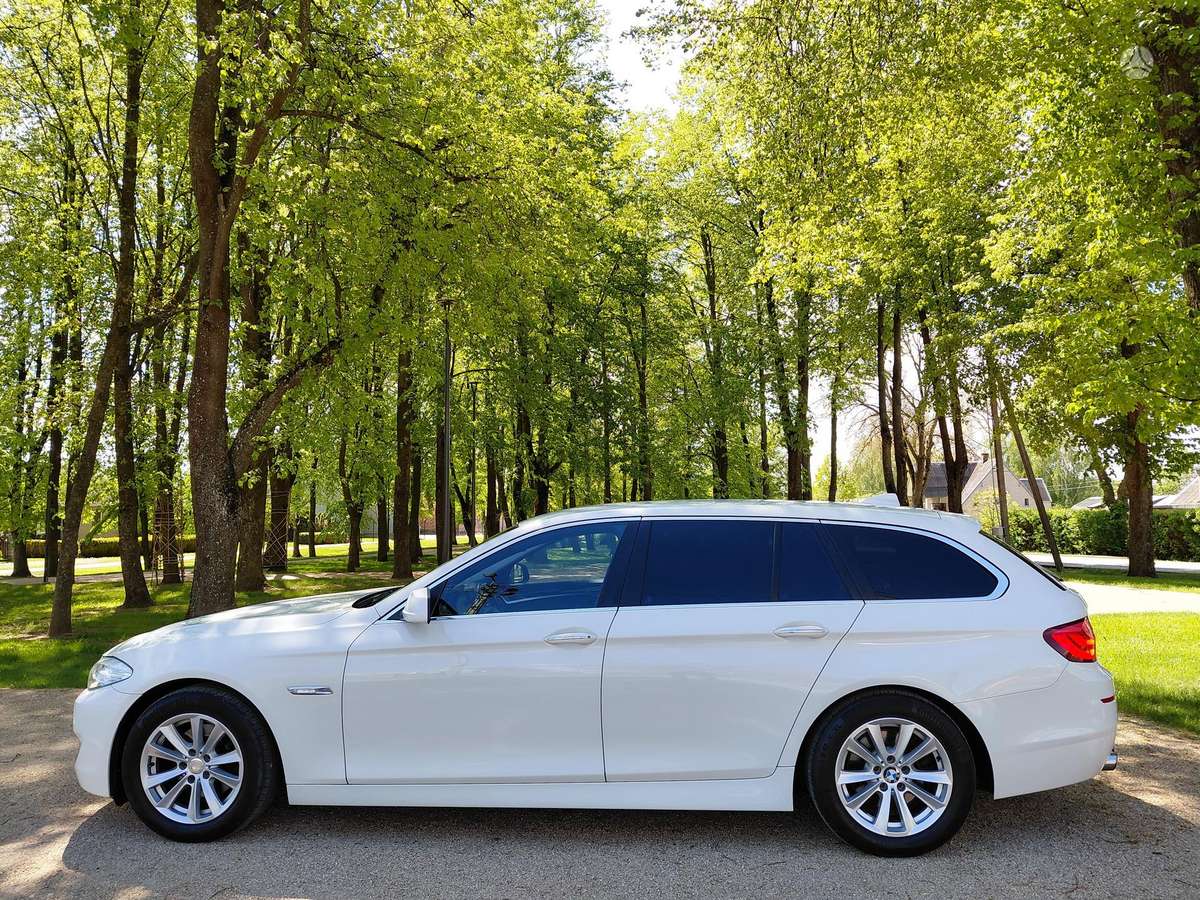 BMW 520, 2.0 l., Универсал
