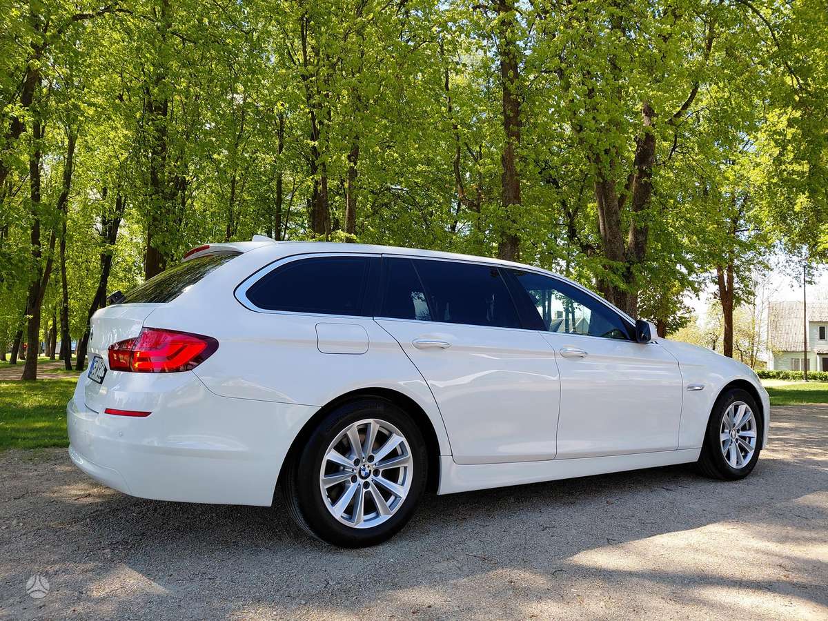 BMW 520, 2.0 l., wagon
