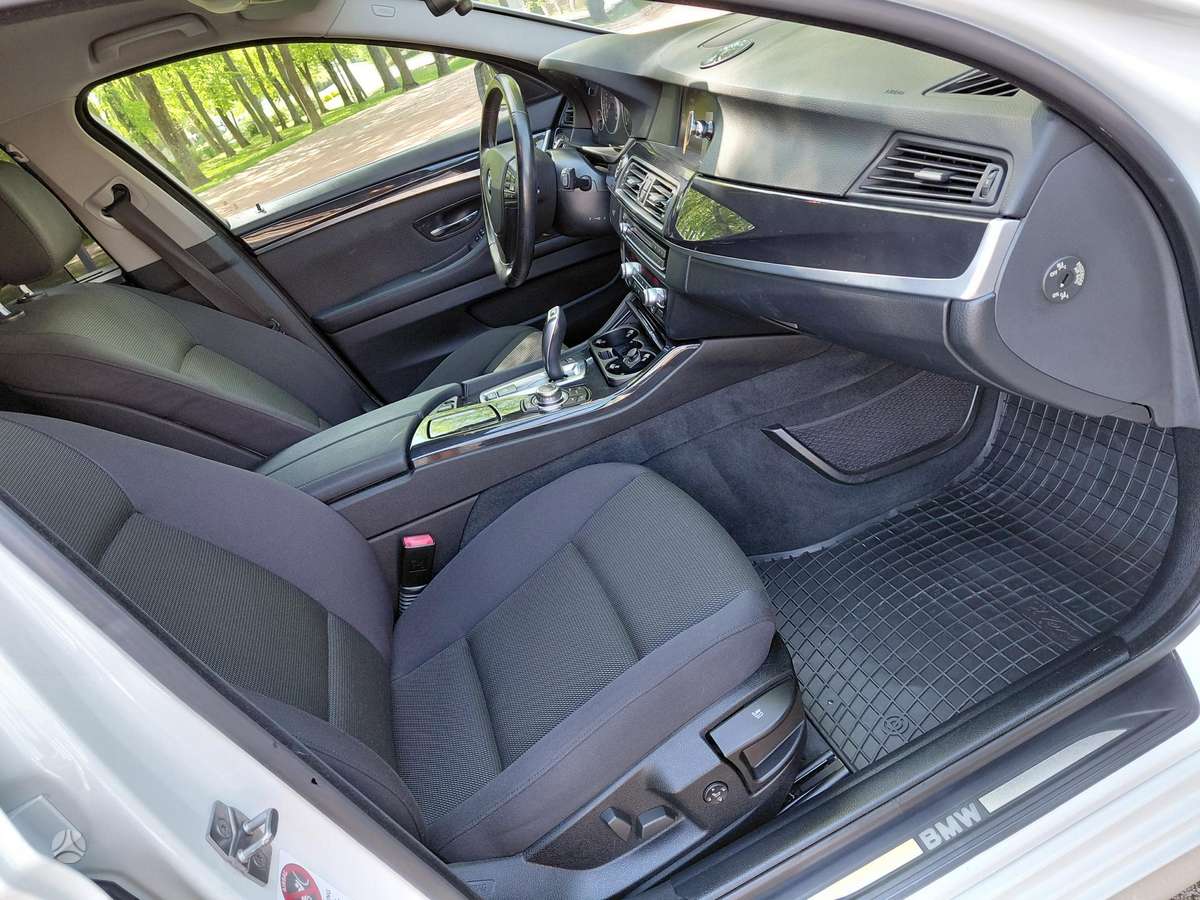 BMW 520, 2.0 l., universalas