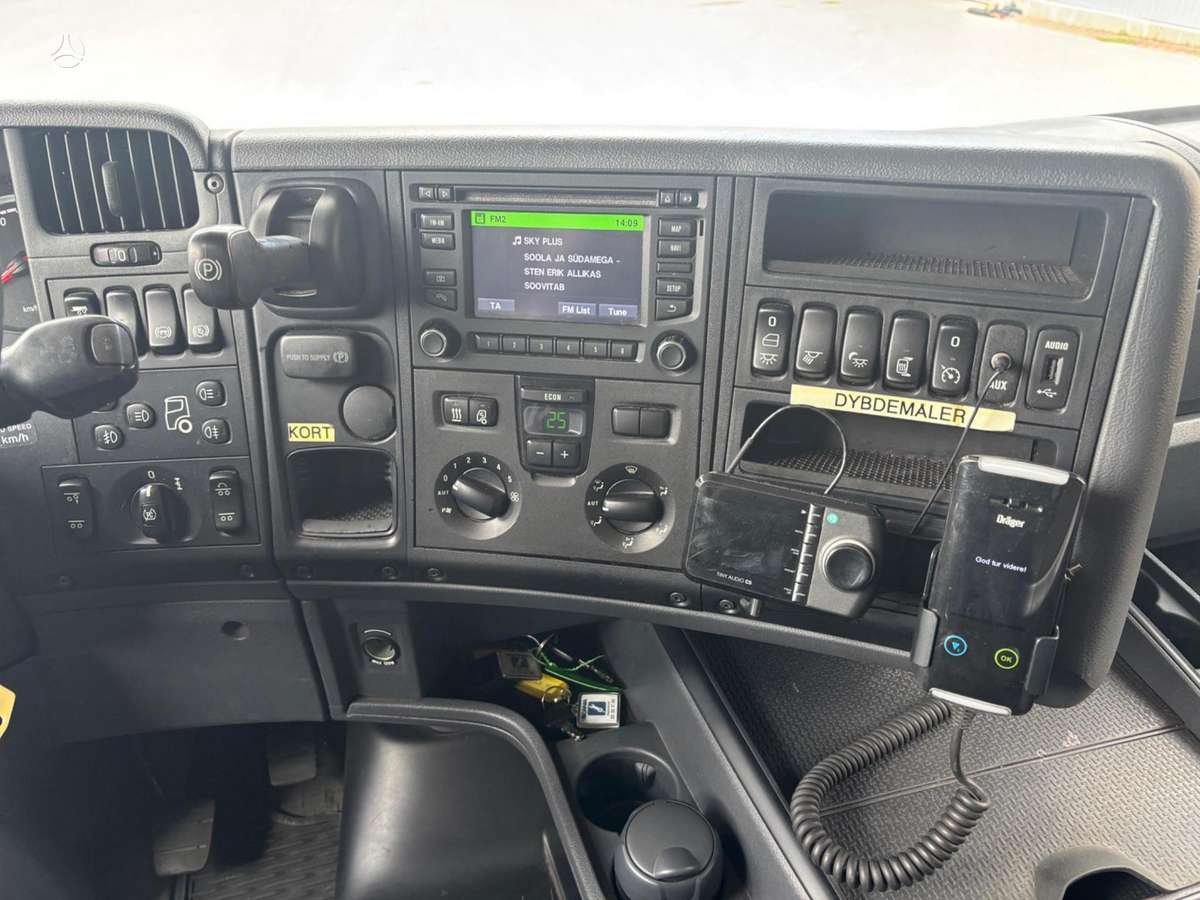 Scania R490, single sleeper