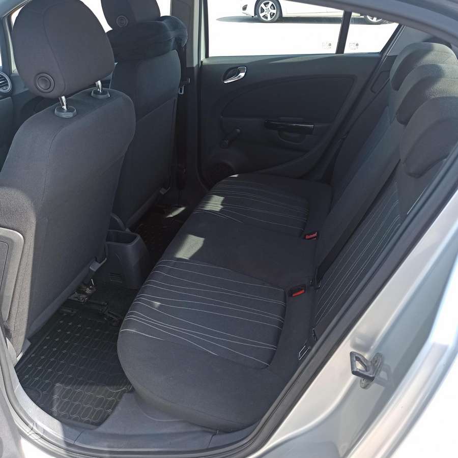 Opel Corsa, 1.3 l., hatchback