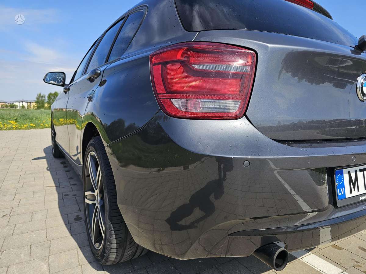 BMW 118, 1.6 l., hatchback