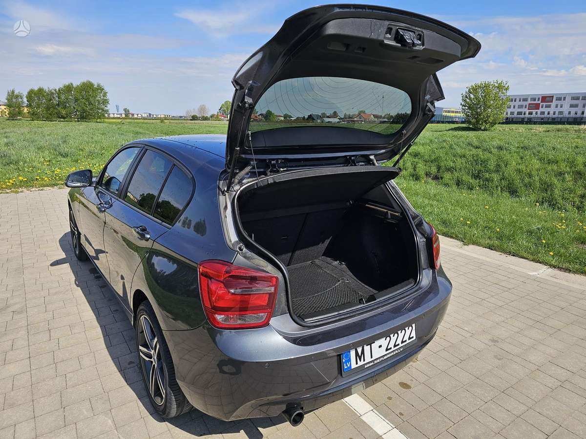 BMW 118, 1.6 l., hatchback