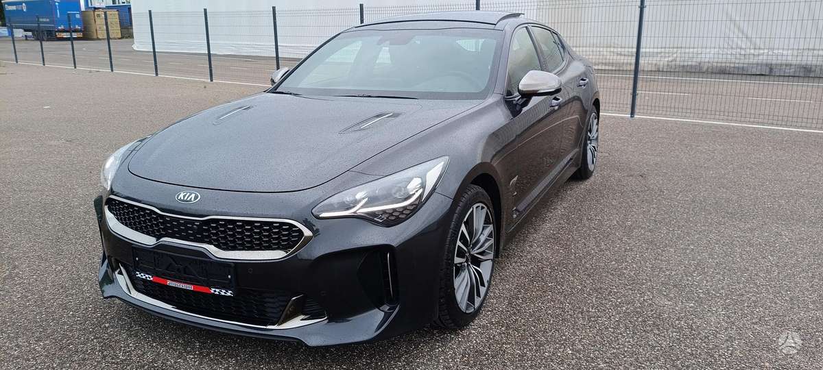 Kia Stinger, 2.2 l., hatchback