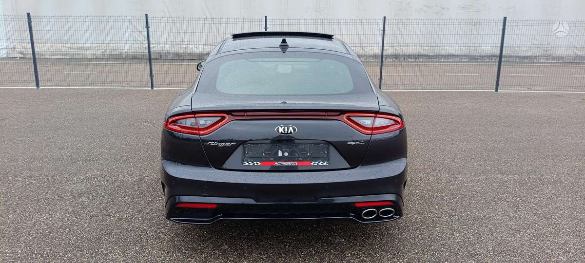 Kia Stinger, 2.2 l., Хэтчбек