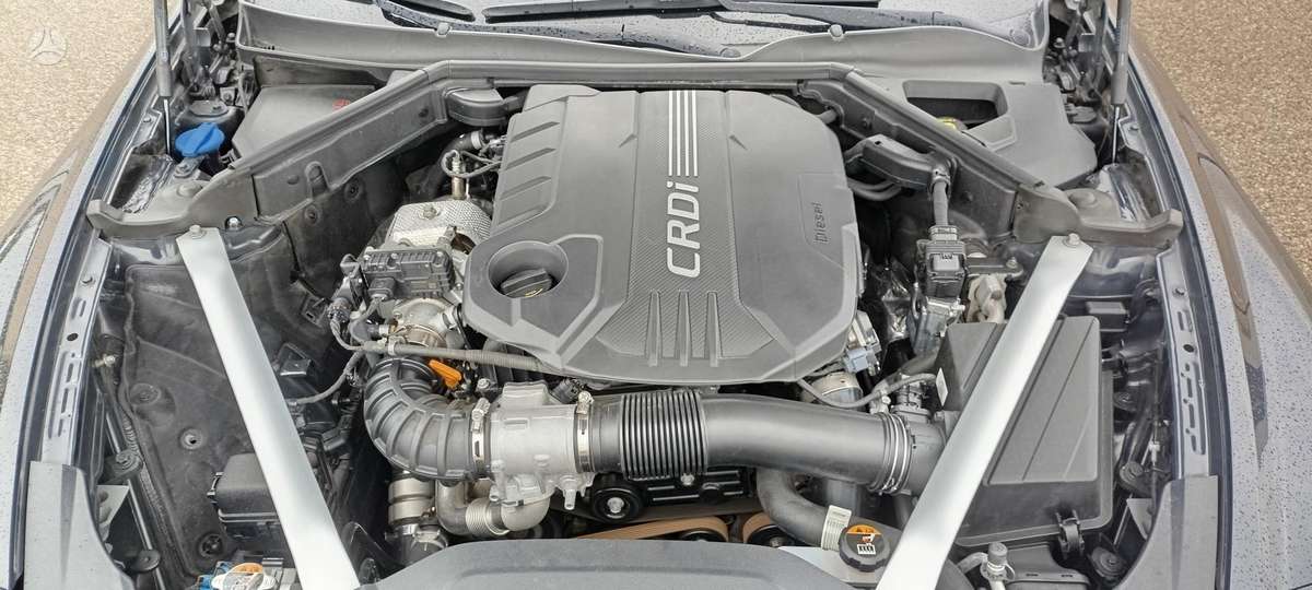 Kia Stinger, 2.2 l., hatchback