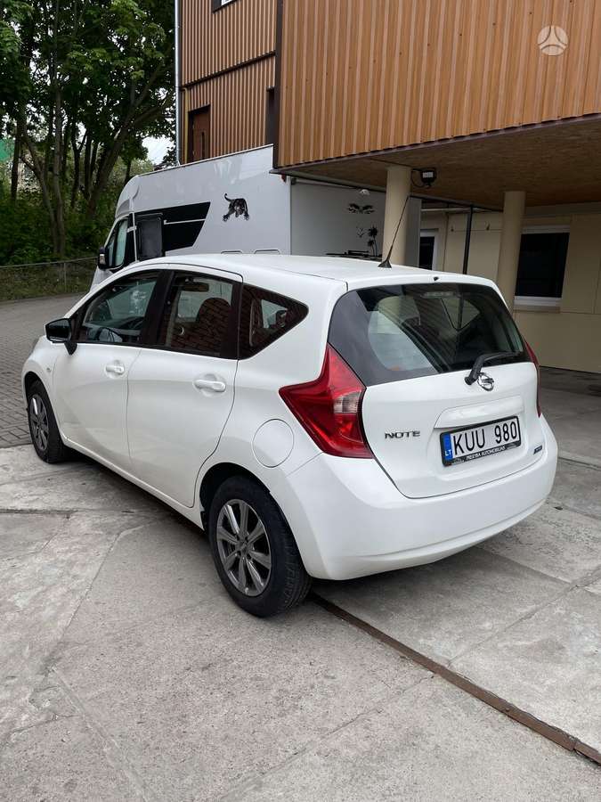 Nissan Note, 1.2 l., hatchback