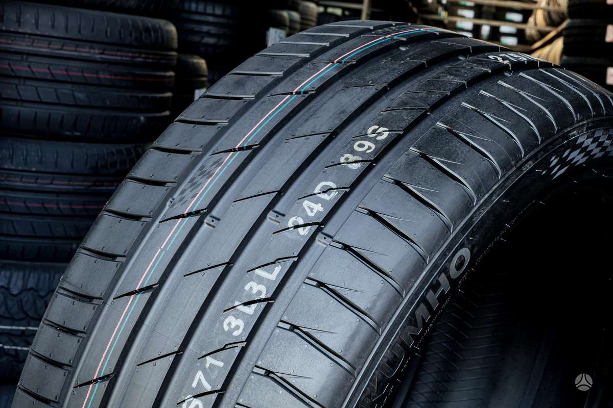 Kumho Ecsta PS71 SUV, summer 275/40 R22