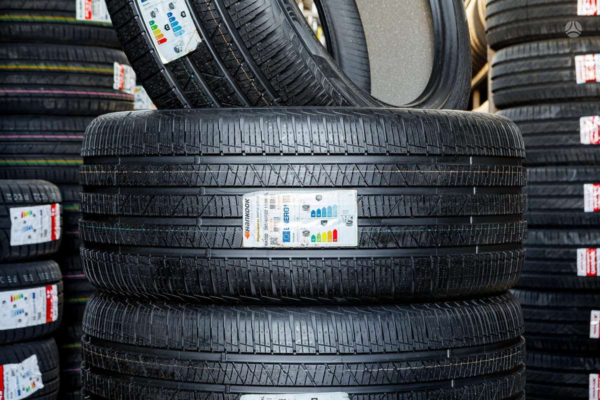 Hankook Dynapro HP2 Plus, summer 285/40 R22