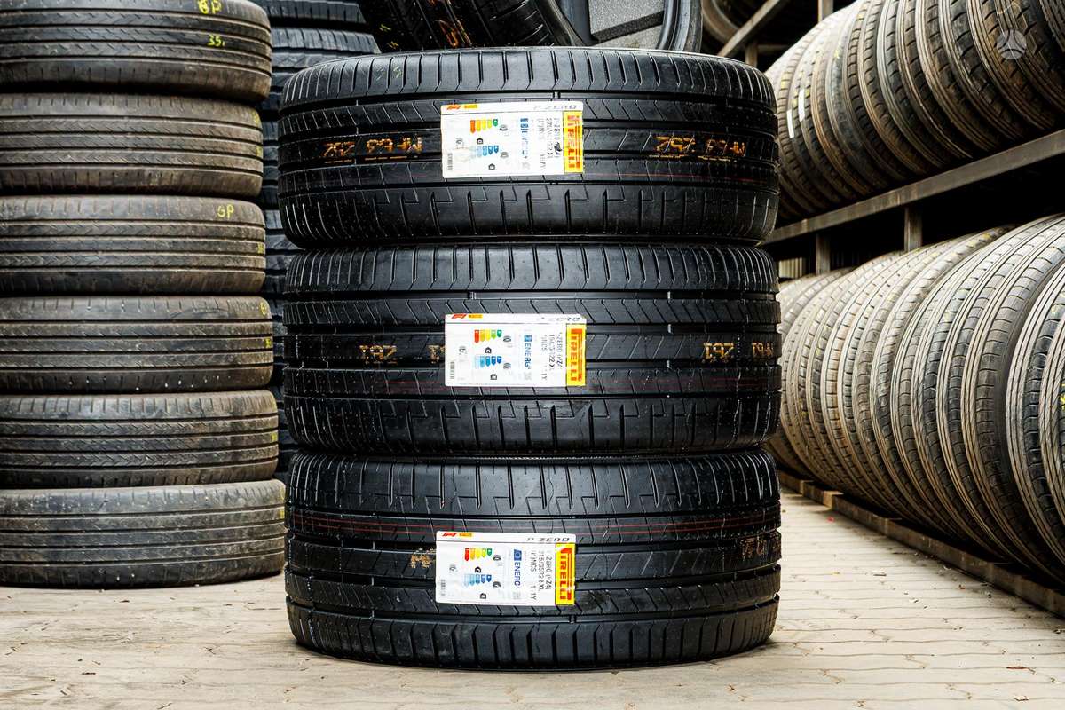 Pirelli P Zero 4 (BMW), summer 315/35 R22