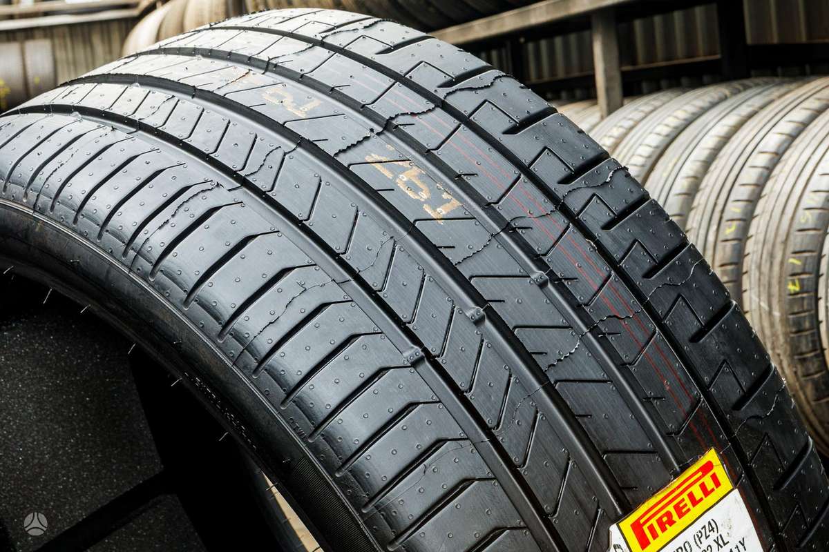 Pirelli P Zero 4 (BMW), летние 315/35 R22