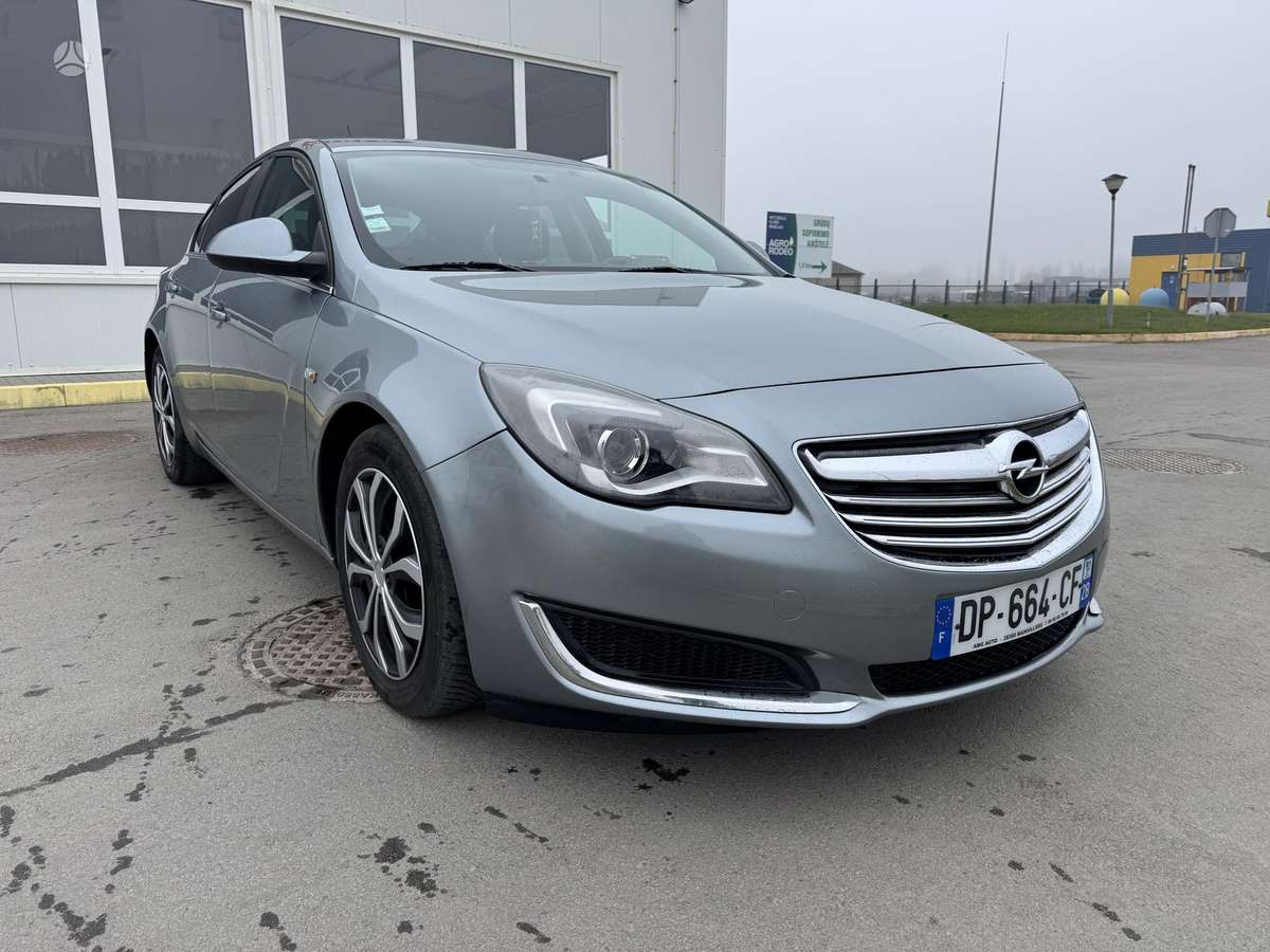Opel Insignia, 2.0 l., Седан