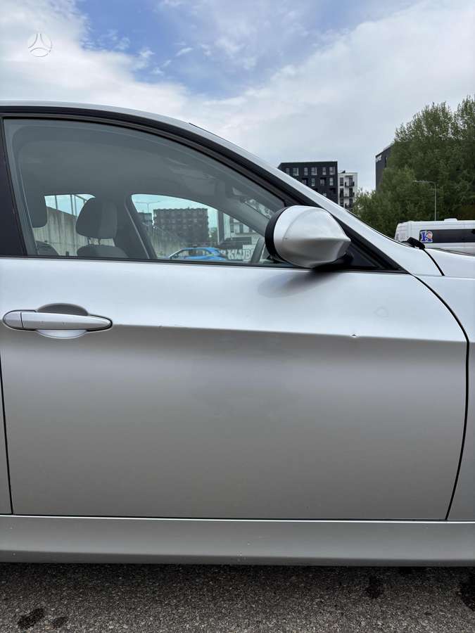 BMW 318, 2.0 l., Седан