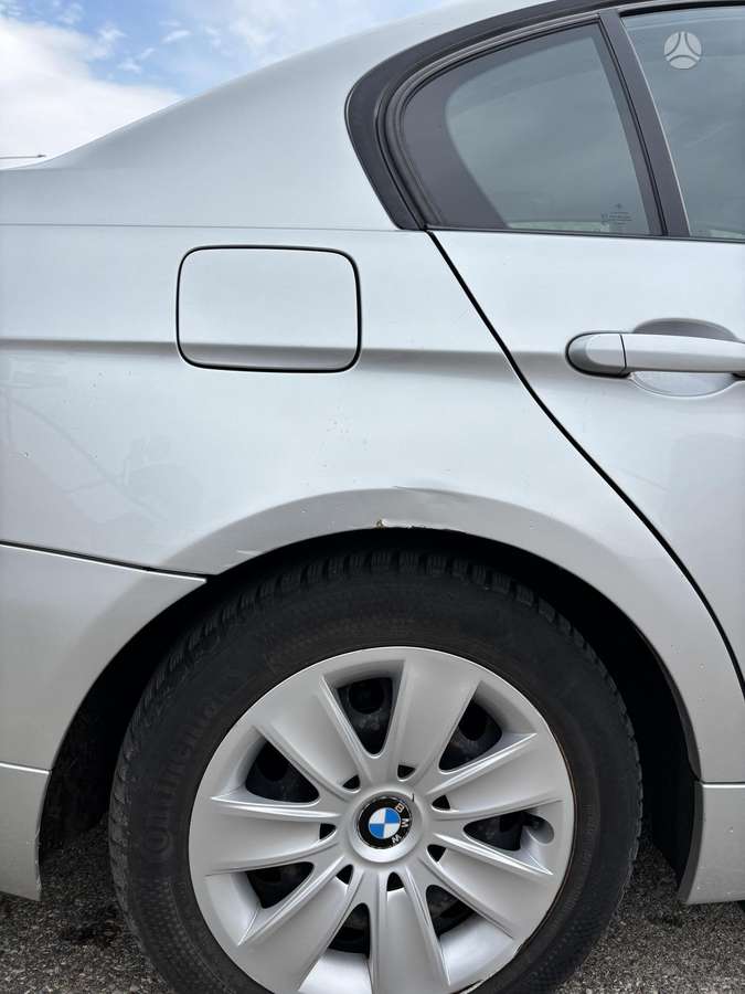 BMW 318, 2.0 l., Седан