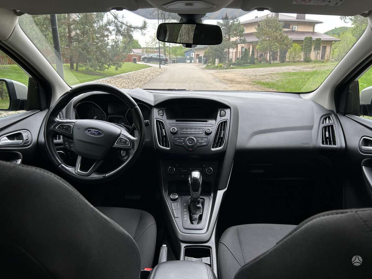 Ford Focus, 1.0 l., Хэтчбек