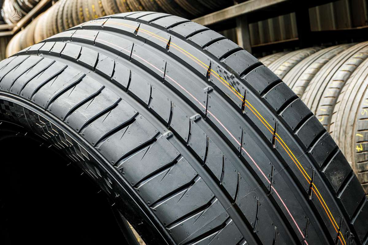 Kumho Ecsta PS71 SUV, summer 285/40 R21