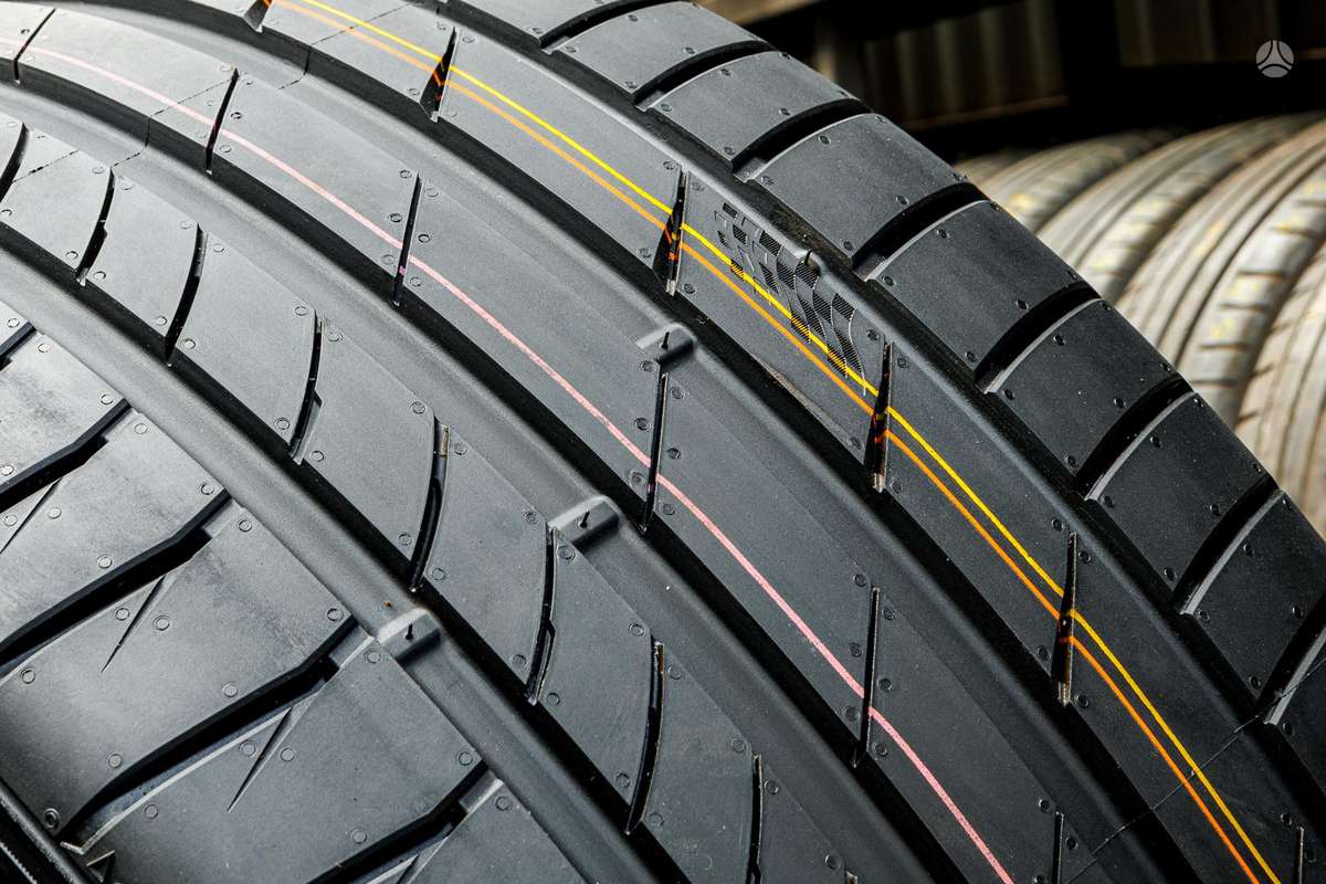 Kumho Ecsta PS71 SUV, летние 285/40 R21