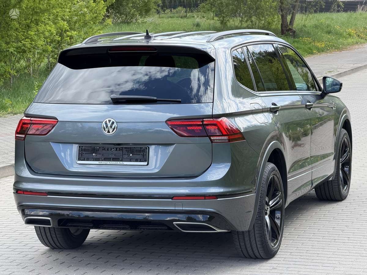 Volkswagen Tiguan - 5