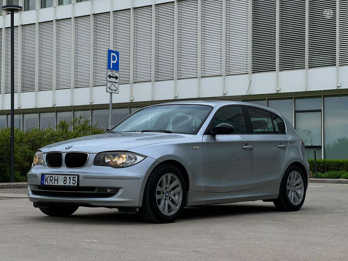 BMW 120, 2.0 l., hatchback