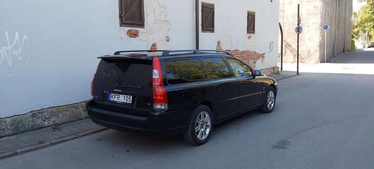 Volvo V70, 2.4 l., wagon