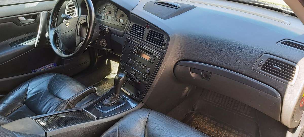Volvo V70, 2.4 l., wagon