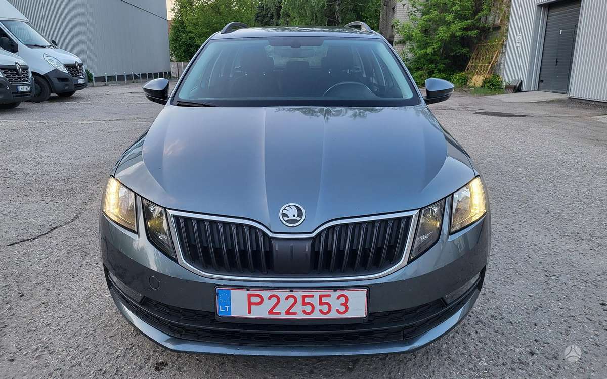 Škoda Octavia - 8