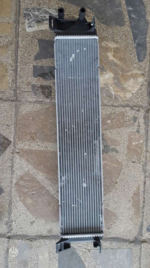 Ford C-MAX bumpers, radiator