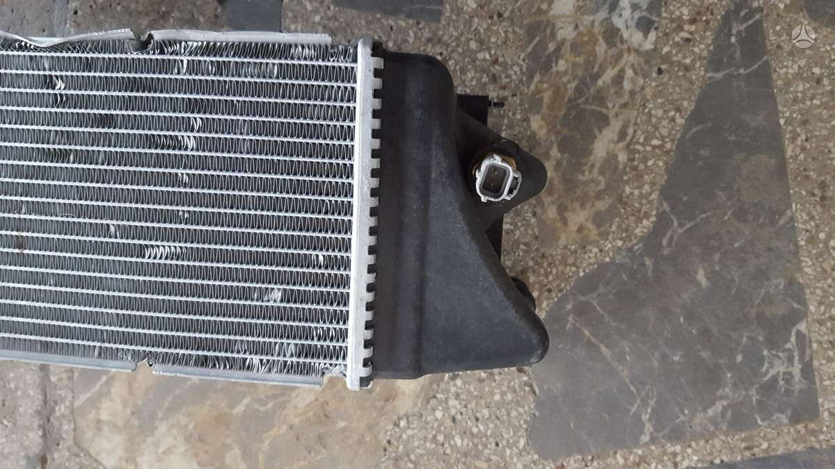 Ford C-MAX bamperiai, radiatorius