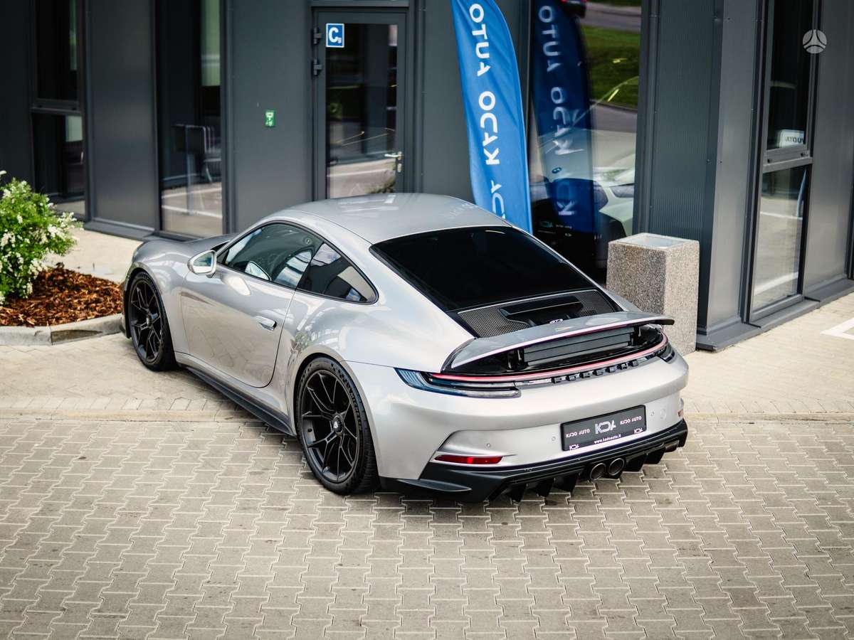 Porsche 911 - 8