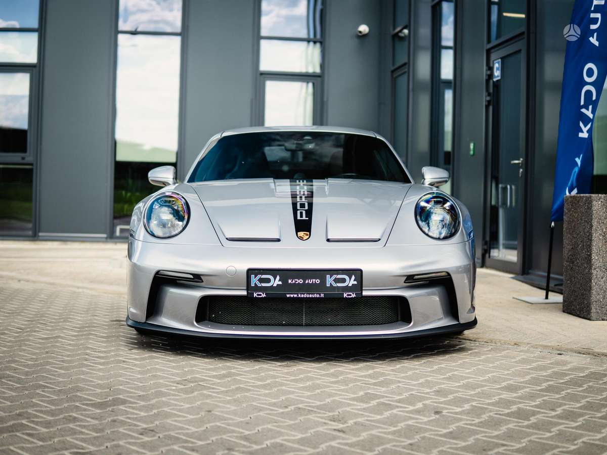 Porsche 911 - 4