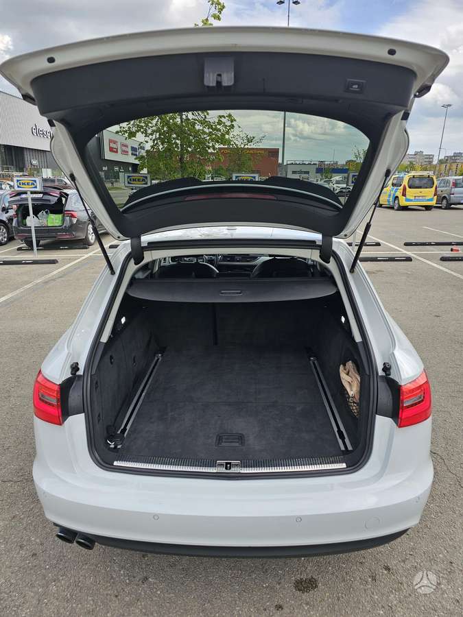 Audi A6, 2.0 l., universalas