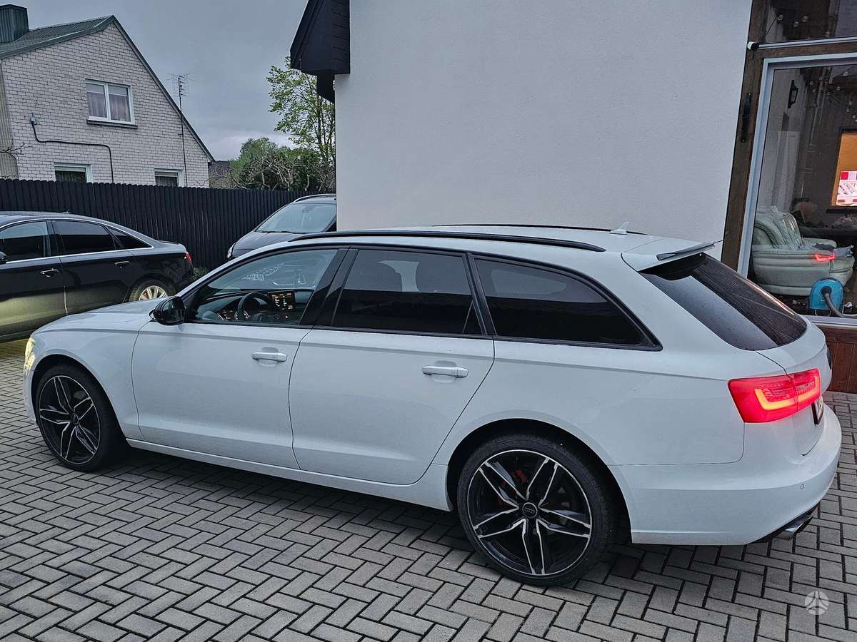 Audi A6, 2.0 l., universalas