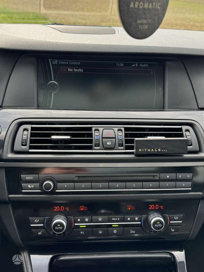BMW 520, Универсал