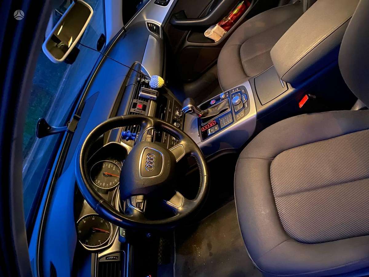 Audi A6, 2.0 l., Универсал
