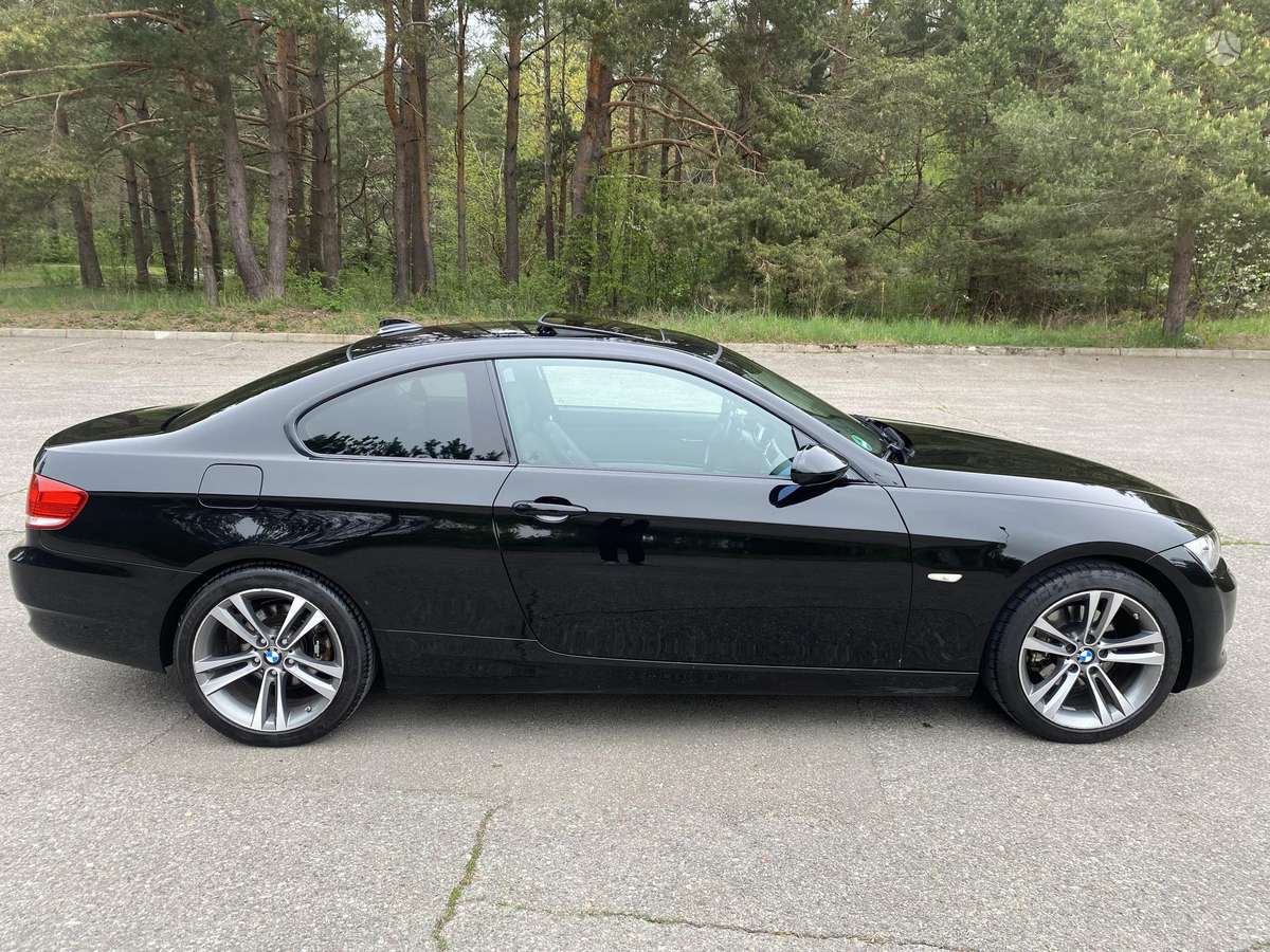 BMW 320, 2.0 l., coupe