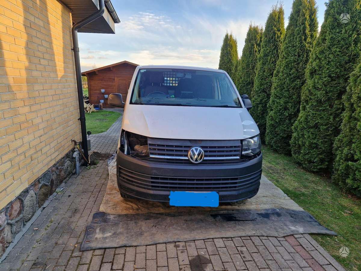 Volkswagen Transporter детали кузова